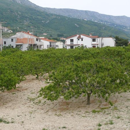 Apartments And Rooms Stipe Podstrana Exterior photo